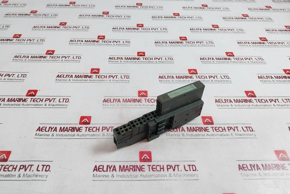 Siemens 6Es7 132-4Bd32-0Aa0 Electronic Module S C-x8U77956 4 Do Dc24V/2A