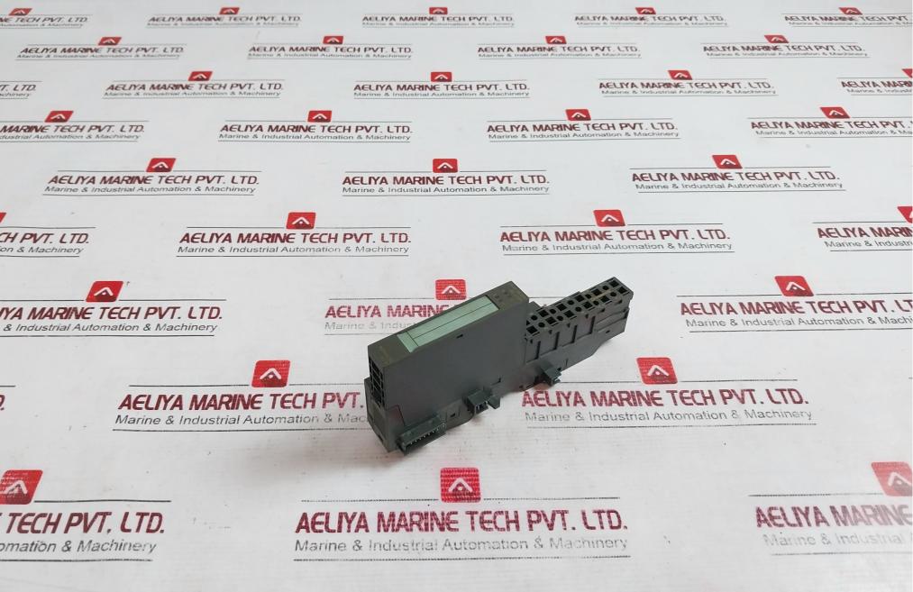 Siemens 6Es7 132-4Bd32-0Aa0 Electronic Module S C-x8U77956 4 Do Dc24V/2A
