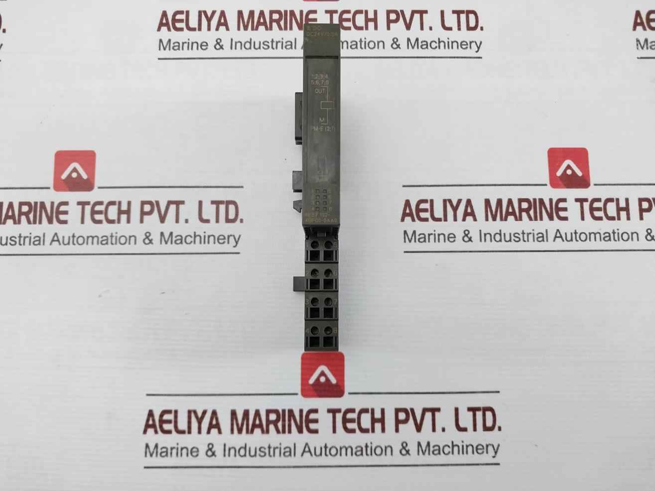 Siemens 6Es7 132-4Bf00-0Aa0 Digital Electronic Output Module 8 Do Dc24V/0.5A