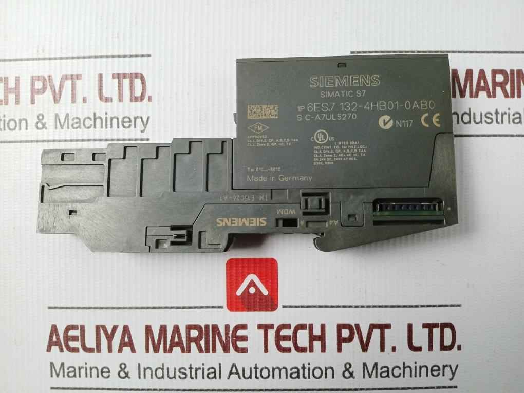 Siemens 6Es7 132-4Hb01-0Ab0 Output Module Ac230V 5A