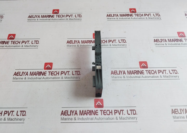 Siemens 6Es7 151-1Aa05-0Ab0 Interface Module Dc24V Et 200S S C-b8Ud2615