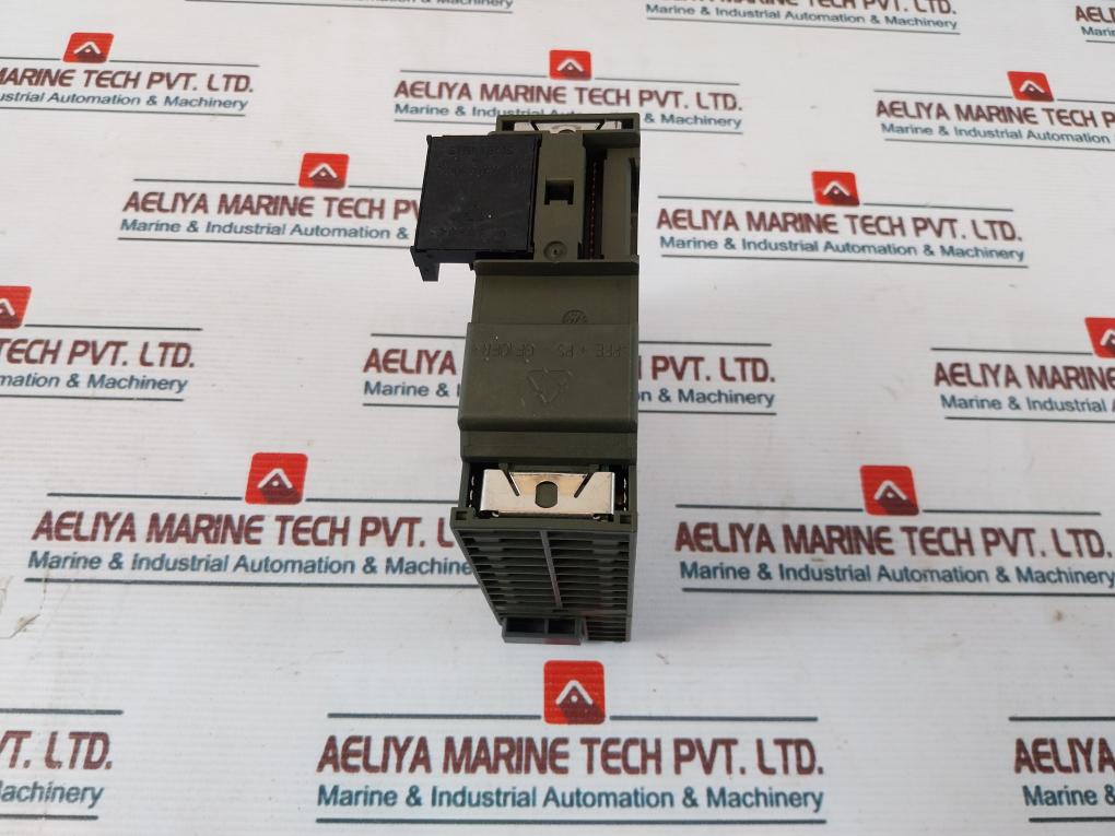 Siemens 6Es7 153-1Aa03-0Xb0 Interface Module Et 200M