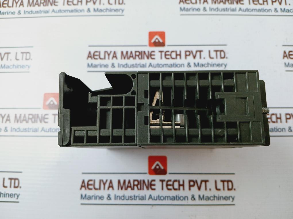 Siemens Simatic S7 6Es7 153-1Aa03-0Xb0 Plc Connection Module