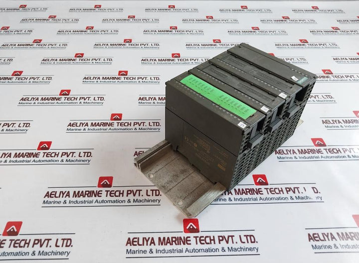 Siemens 6Es7 153-1Aa03-0Xb0(Interface Module),6Es7 321-1Bh02-0Aa0(Input Module),6Es7 322-1Hh01-0Aa0(Output Module) Module Rack