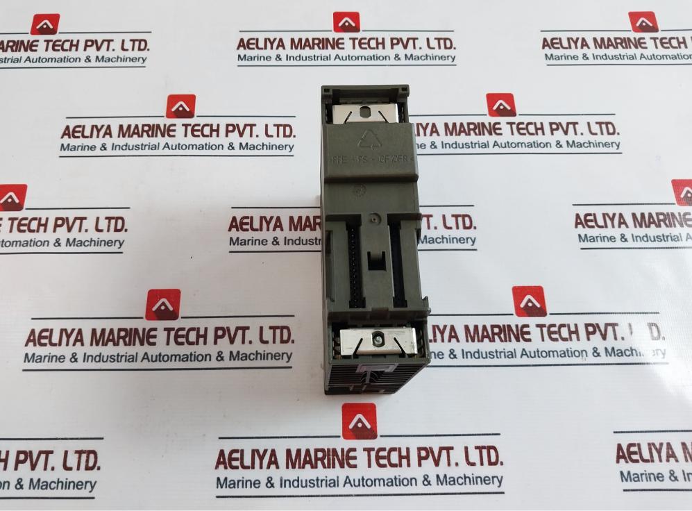 Siemens 6Es7 153-1Aa03-0Xb0(Interface Module),6Es7 321-1Bh02-0Aa0(Input Module),6Es7 322-1Hh01-0Aa0(Output Module) Module Rack