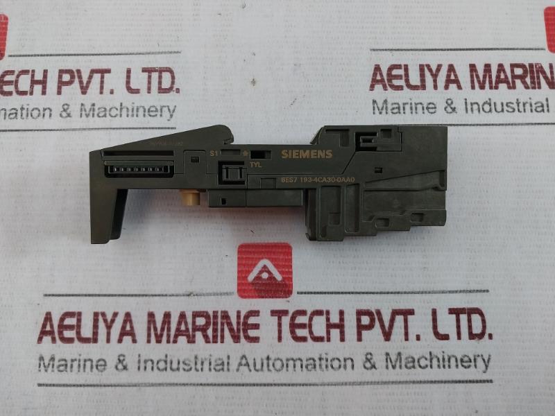 Siemens 6Es7 193-4Ca30-0Aa0 Terminal Module Tm-e15C24-a1 969906-1/282