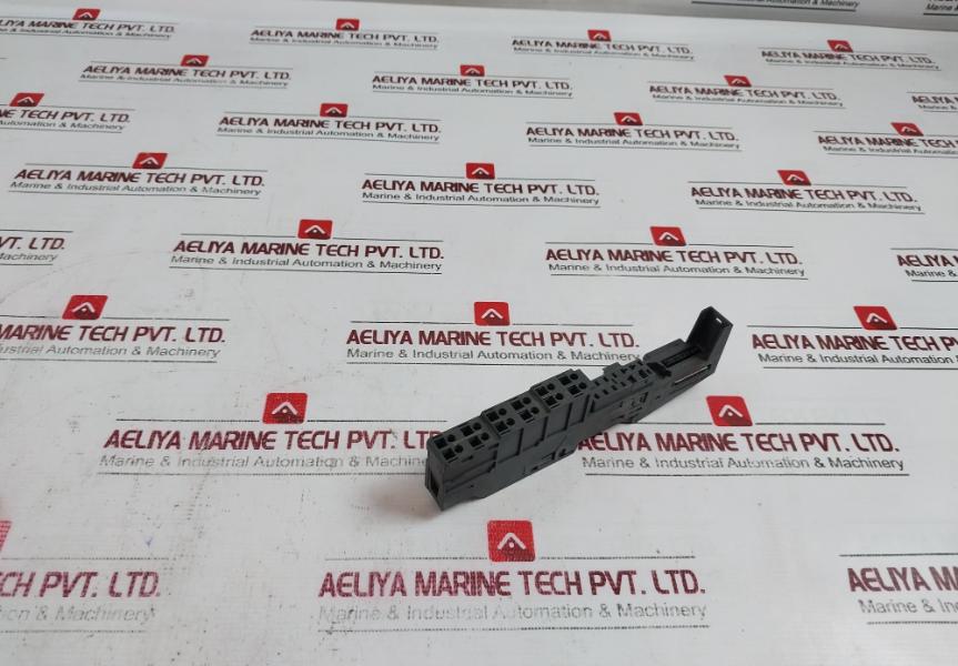 Siemens 6Es7193-4Ca40-0Aa0 Universal Terminal Module Tm-e15S26-a1, 1355456-1/653