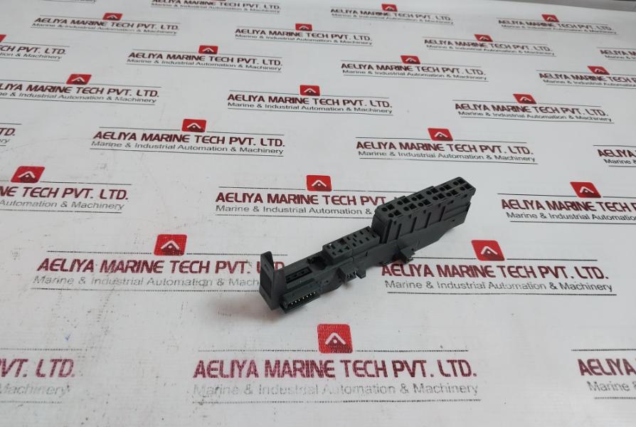 Siemens 6Es7193-4Ca40-0Aa0 Universal Terminal Module Tm-e15S26-a1, 1355456-1/653