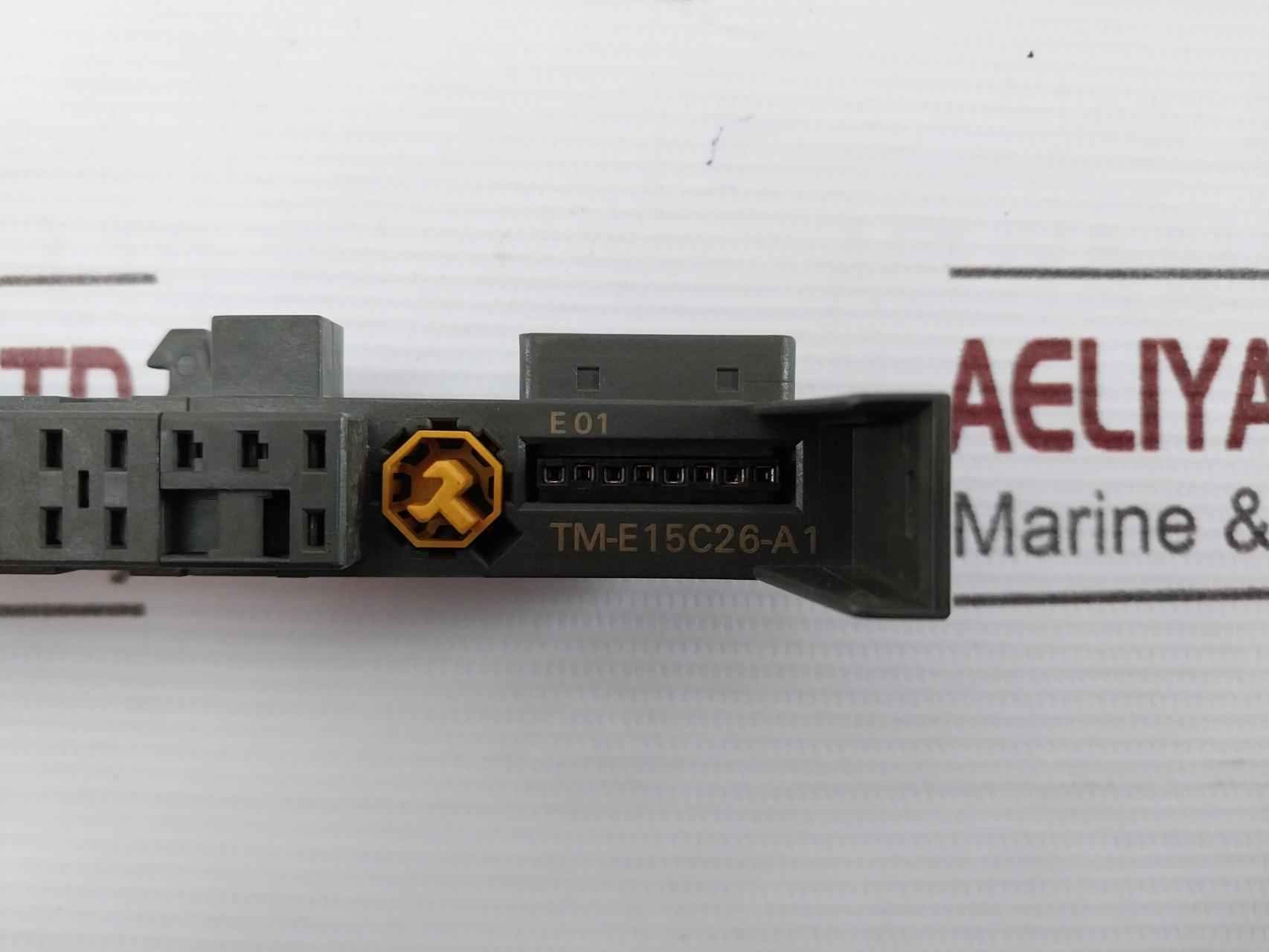 Siemens 6Es7 193-4Ca50-0Aa0 Terminal Module Tm-e15C26-a1