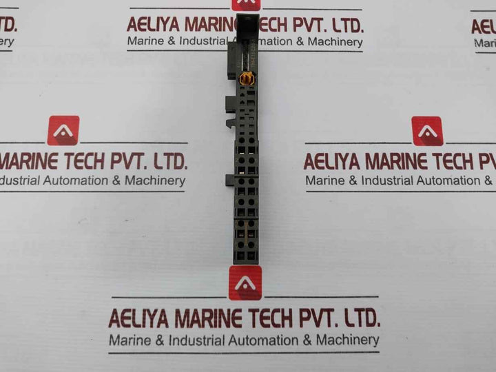 Siemens 6Es7 193-4Ca50-0Aa0 Terminal Module Tm-e15C26-a1