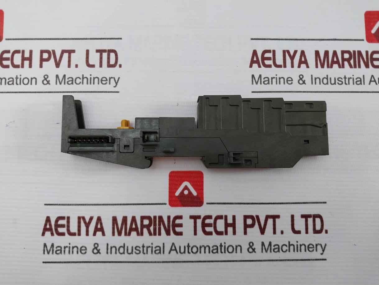 Siemens 6Es7 193-4Ca50-0Aa0 Terminal Module Tm-e15C26-a1
