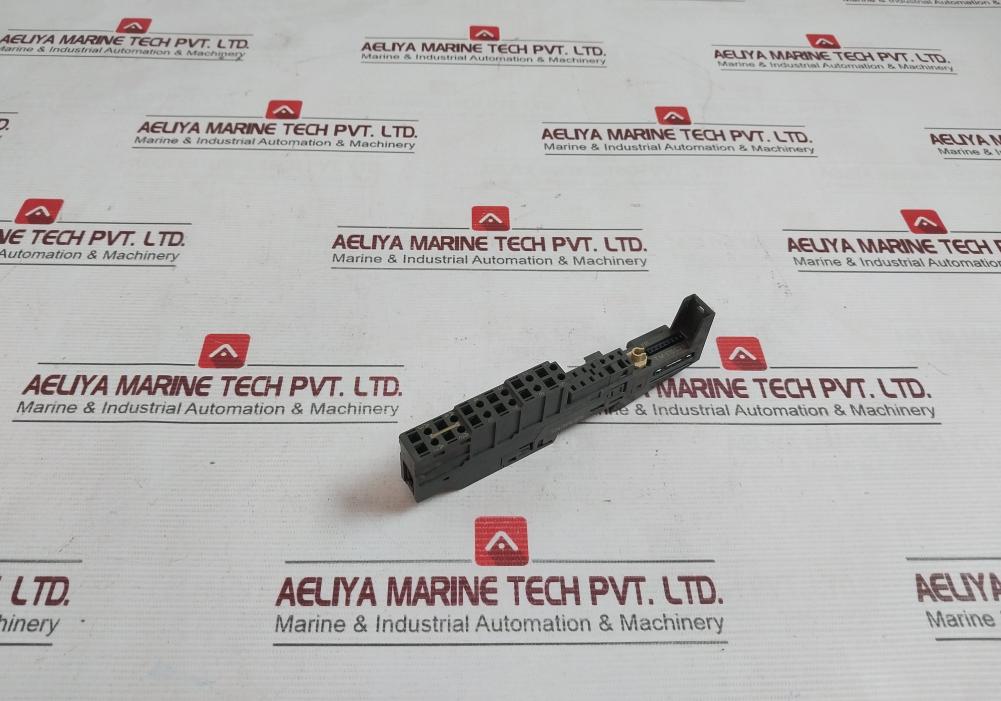 Siemens 6Es7 193-4Ca50-0Aa0 Universal Terminal Module V4 Tm-e15C26-a1