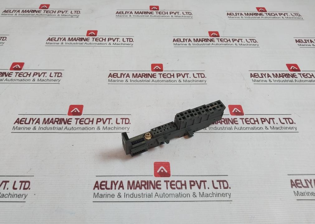 Siemens 6Es7 193-4Ca50-0Aa0 Universal Terminal Module V4 Tm-e15C26-a1