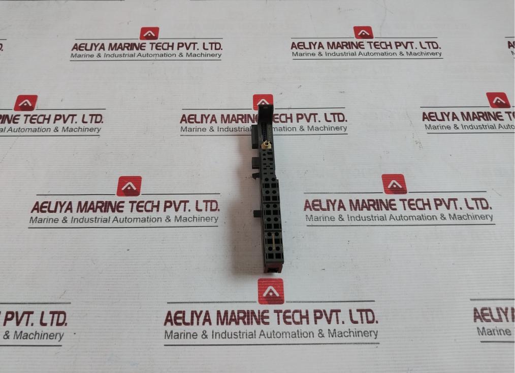 Siemens 6Es7 193-4Ca50-0Aa0 Universal Terminal Module V5 Tm-e15C26-a1