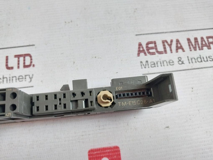 Siemens 6Es7 193-4Ca50-0Aa0 Universal Terminal Module V5 Tm-e15C26-a1