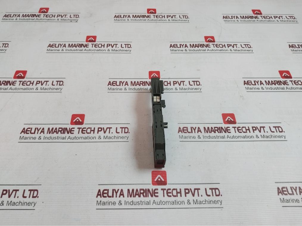 Siemens 6Es7 193-4Ca50-0Aa0 Universal Terminal Module V5 Tm-e15C26-a1