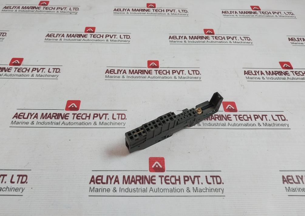 Siemens 6Es7 193-4Ca50-0Aa0 Universal Terminal Module V5 Tm-e15C26-a1