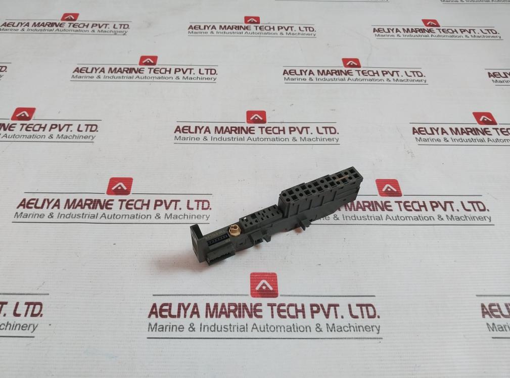 Siemens 6Es7 193-4Ca50-0Aa0 Universal Terminal Module V5 Tm-e15C26-a1