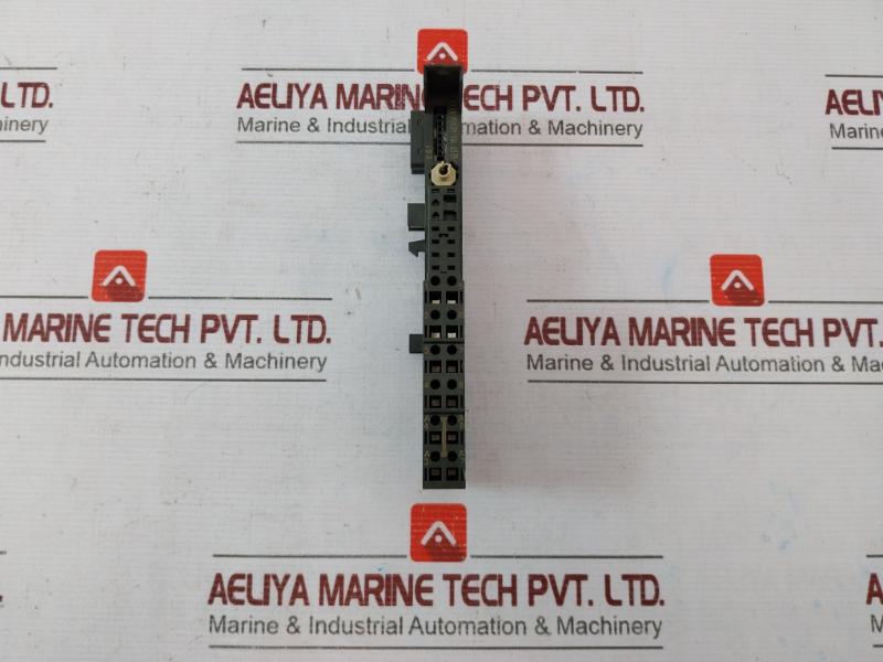 Siemens 6Es7 193-4Ca50-0Aa0 Universal Terminal Modules Tm-e15C26-a1