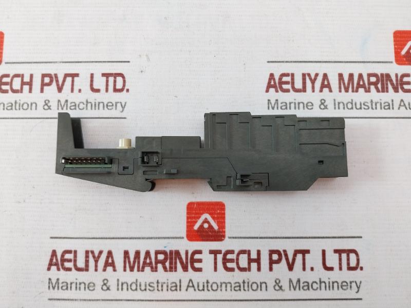Siemens 6Es7 193-4Ca50-0Aa0 Universal Terminal Modules Tm-e15C26-a1
