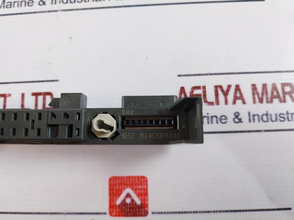 Siemens 6Es7 193-4Cb10-0Aa0 Terminal Module Tm-e15C23-01 Used