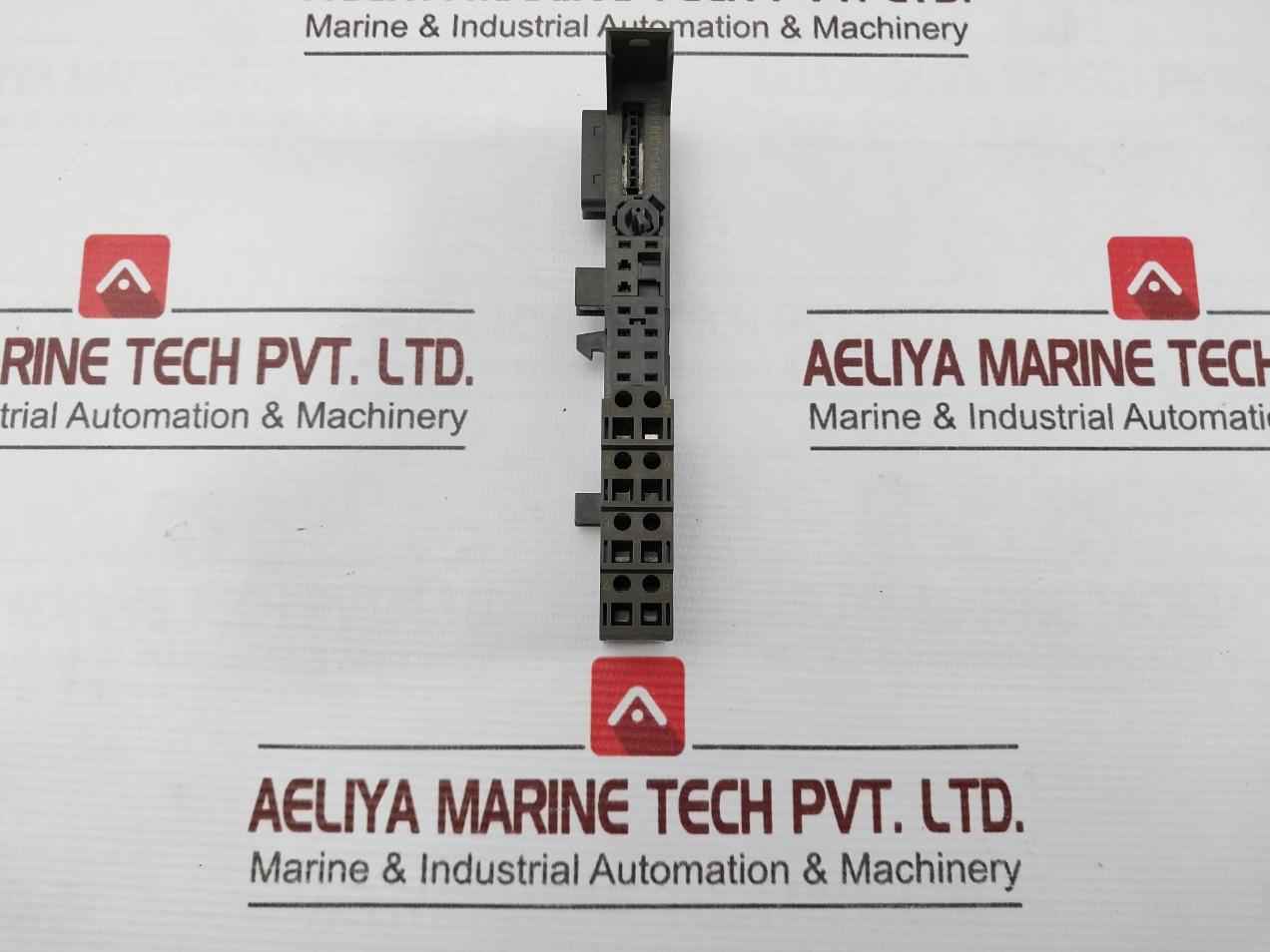 Siemens 6Es7 193-4Cb30-0Aa0 Plc Terminal Module A2 E02 Tm-e15C24-01