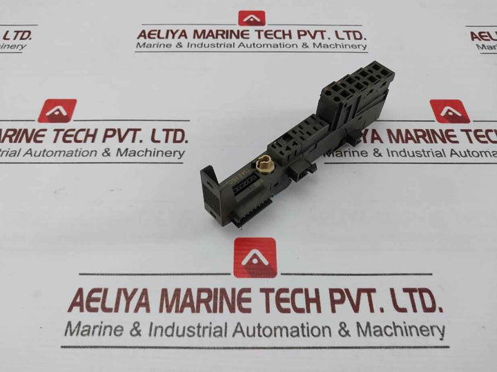 Siemens 6Es7 193-4Cb30-0Aa0 Plc Terminal Module Tm-e15C24-01 Tyl E02