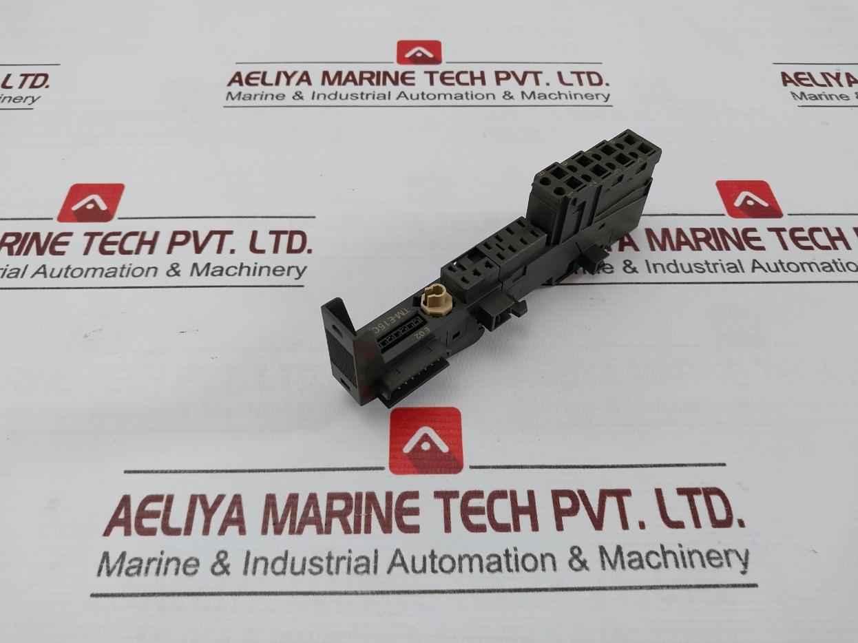 Siemens 6Es7 193-4Cb30-0Aa0 Terminal Module Tm-e15C24-01