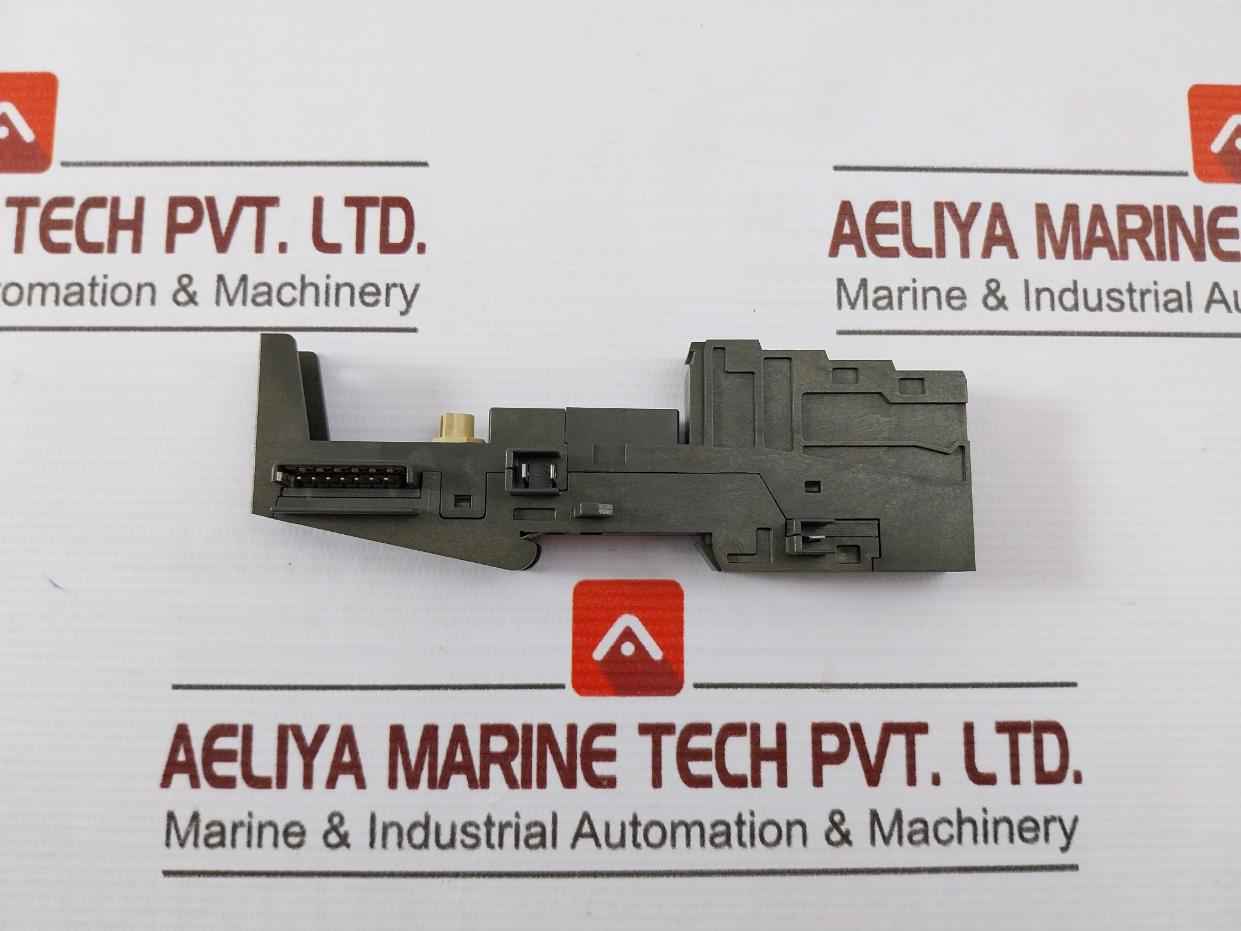 Siemens 6Es7 193-4Cb30-0Aa0 Terminal Module Tm-e15C24-01