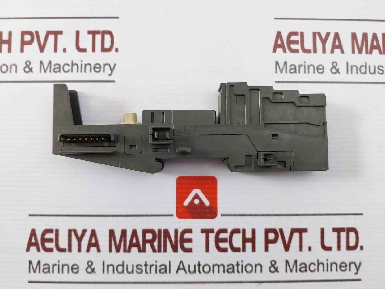 Siemens 6Es7 193-4Cb30-0Aa0 Terminal Module Tm-e15C24-01