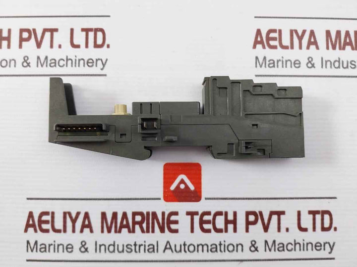 Siemens 6Es7 193-4Cb30-0Aa0 Terminal Module Tm-e15C24-01
