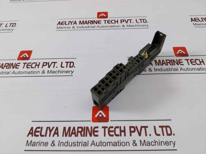 Siemens 6Es7 193-4Cb30-0Aa0 Terminal Module Tm-e15C24-01