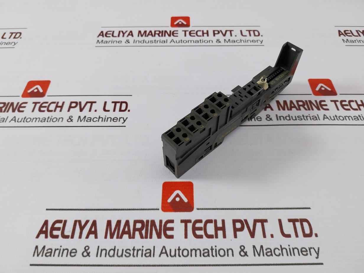 Siemens 6Es7 193-4Cb30-0Aa0 Terminal Module Tm-e15C24-01