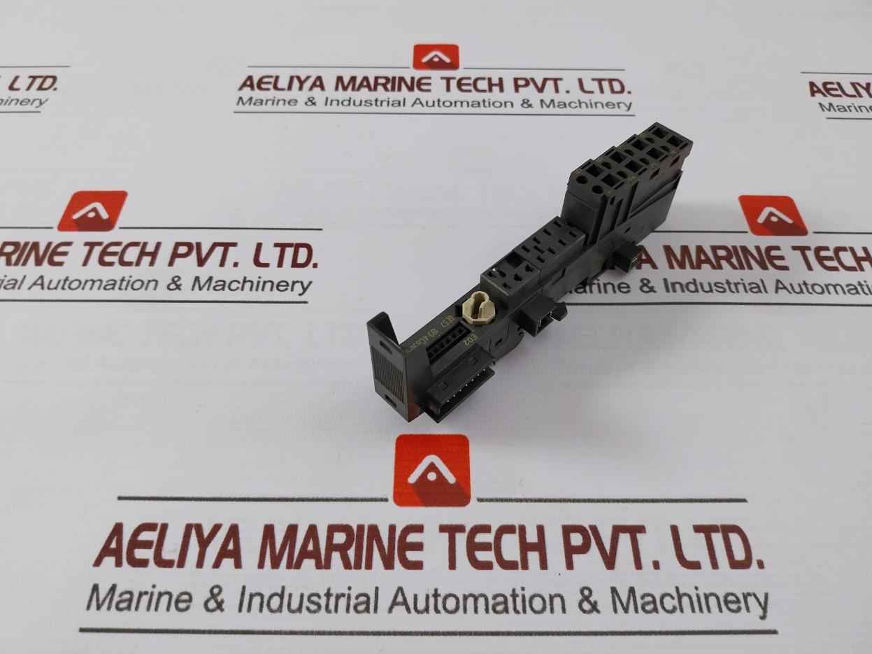 Siemens 6Es7 193-4Cb30-0Aa0 Terminal Module Tm-e15C24-01