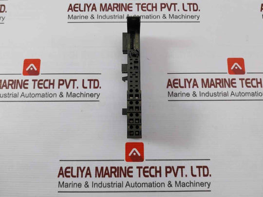 Siemens 6Es7 193-4Cb30-0Aa0 Terminal Module Tm-e15C24-01