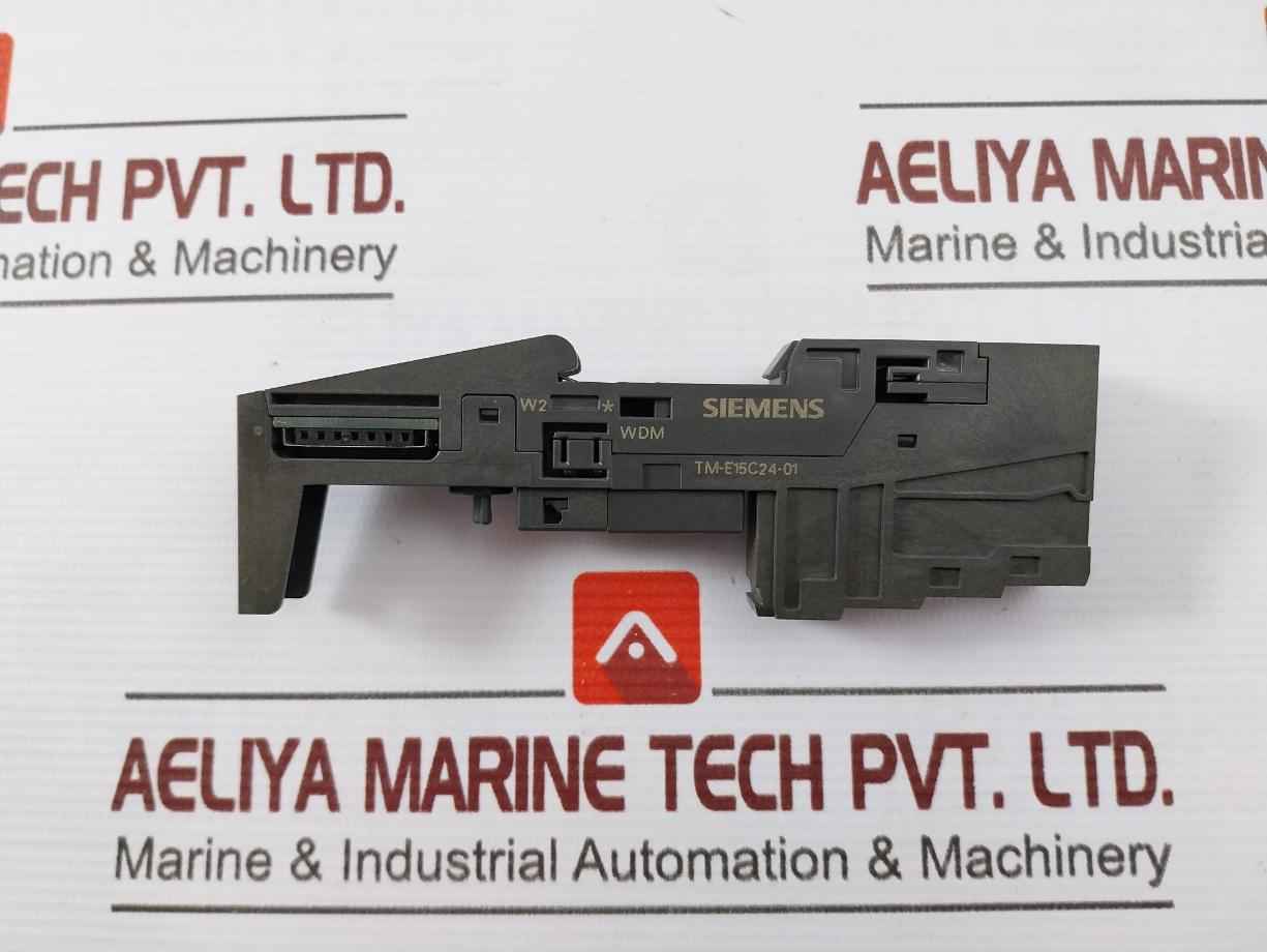 Siemens 6Es7 193-4Cb30-0Aa0 Terminal Module Tm-e15C24-01
