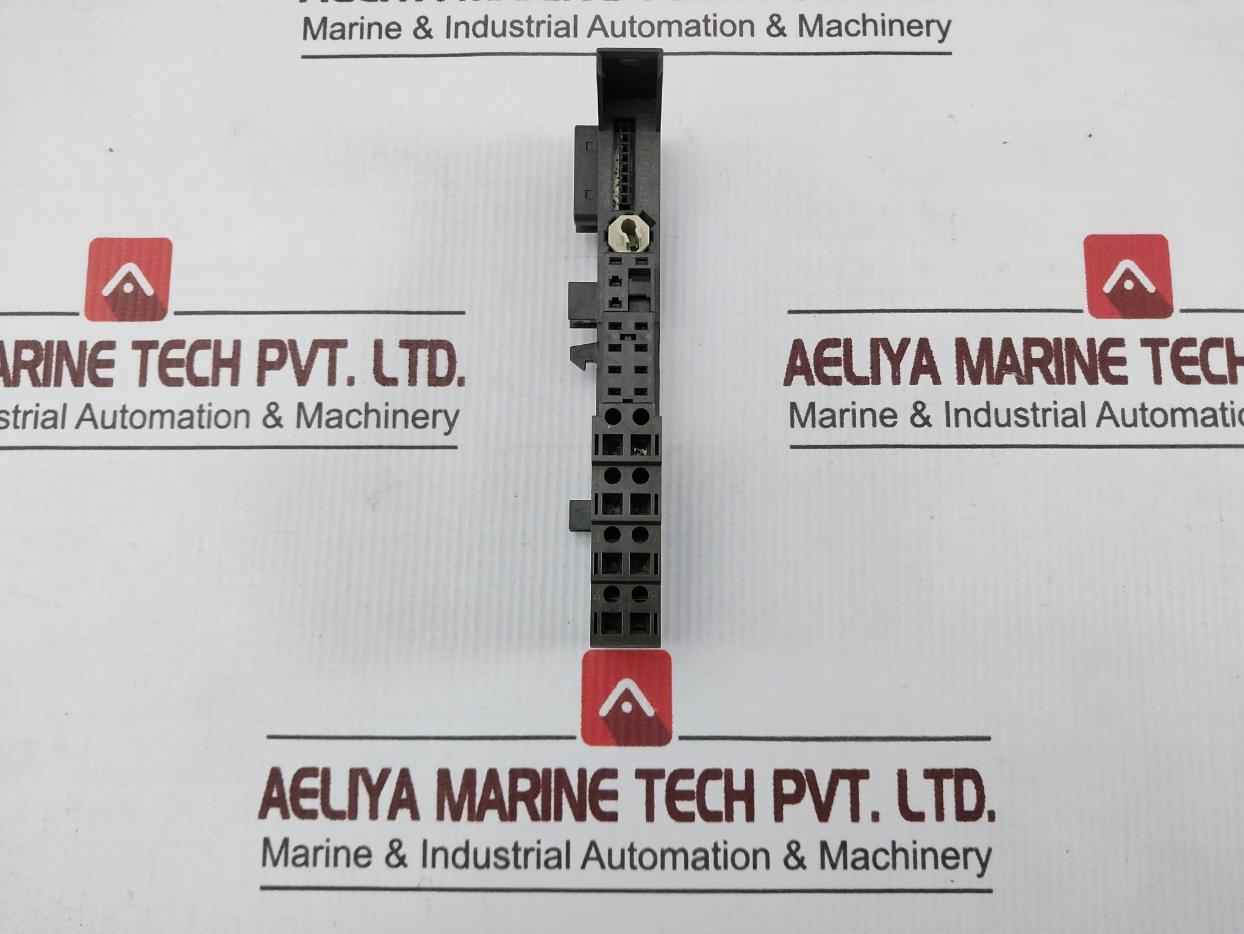 Siemens 6Es7 193-4Cb30-0Aa0 Terminal Module Tm-e15C24-01