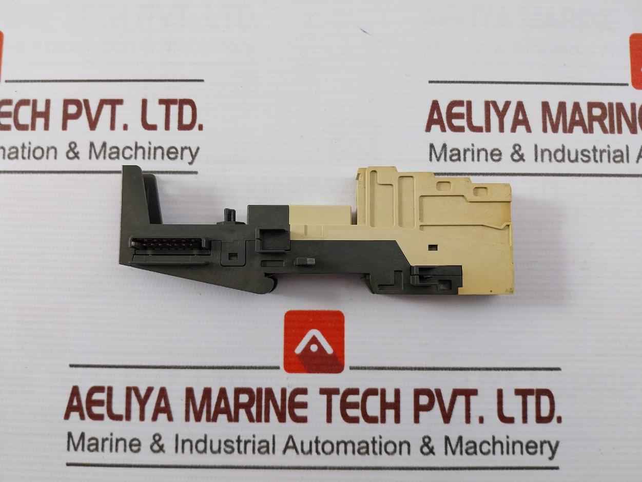 Siemens 6Es7 193-4Cc20-0Aa0 Terminal Module Tm-p15S23-a1