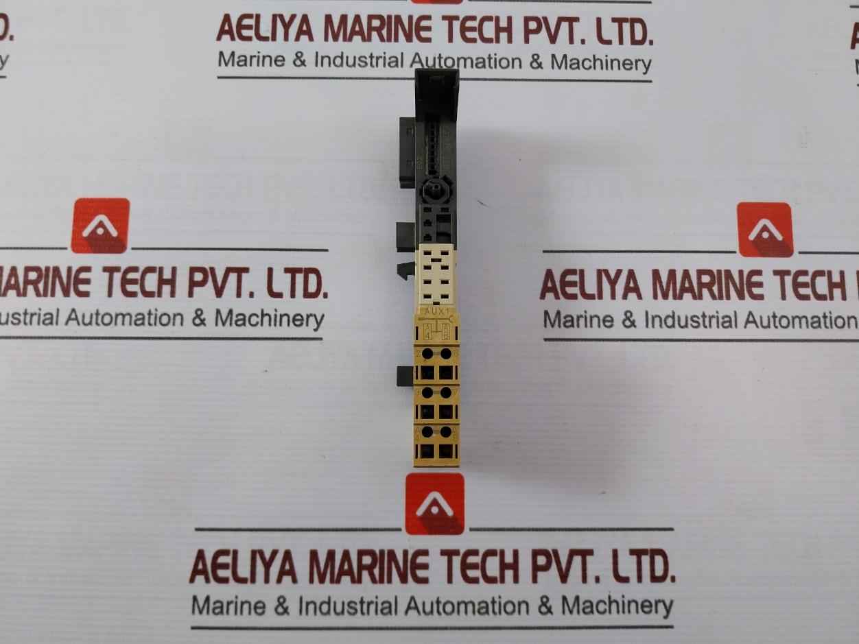 Siemens 6Es7 193-4Cc30-0Aa0 Plc Terminal Module E02 Tm-p15C23-a1 D8 Wdm