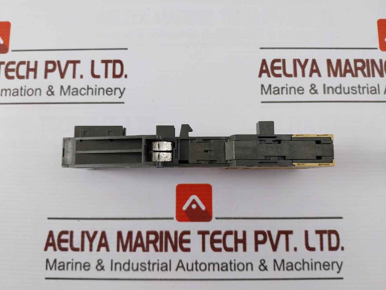 Siemens 6Es7 193-4Cd30-0Aa0 Terminal Module S3 Tyl Tm-p15C23-a0