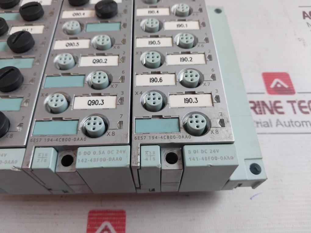 Siemens 6Es7 194-4Cb00-0Aa0 I/O Connection Module 141-4Bf00-0Aa0 8 Di Dc 24V