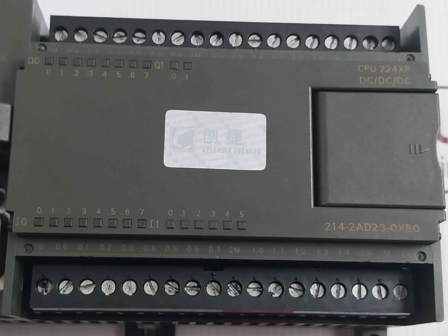 Siemens 6es7 214-2ad23-0xb0 Compact Unit Dc Power Supply 21-28 Vdc
