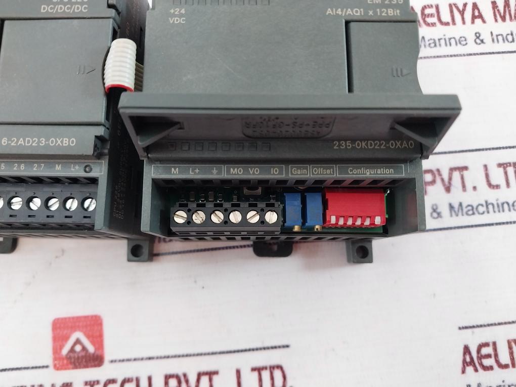 Siemens 6Es7 216-2Ad23-0Xb0 Plc Module With 235-0Kd22-0Xa0 Analog I/O Module