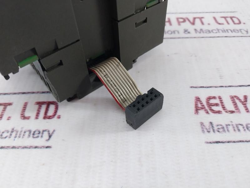 Siemens 6Es7 221-1Bf22-0Xa0 Digital Input Module Em 221 24Vdc 15-30V