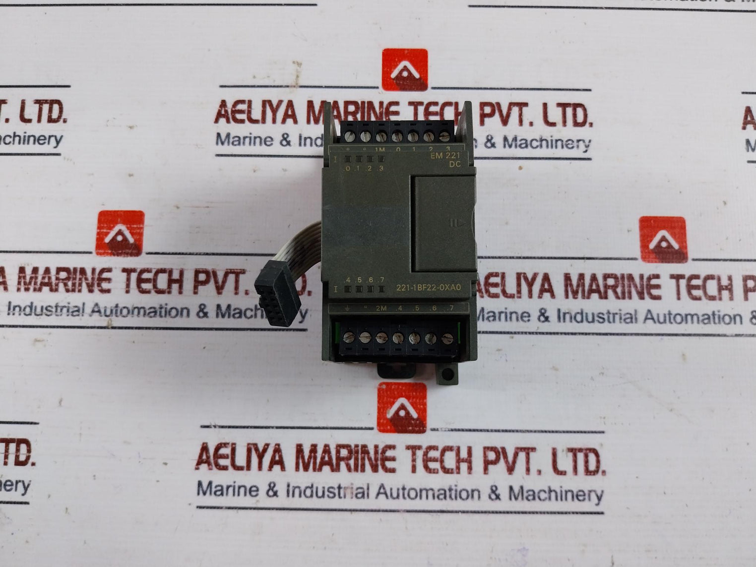 Siemens 6ES7 221-1BF22-0XA0 Digital Input Module EM221 8 DI 24Vdc 15-30V