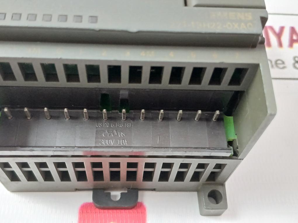 Siemens 6Es7 221-1Bh22-0Xa0 Digital Input Output Module 300V 10A 40˚C