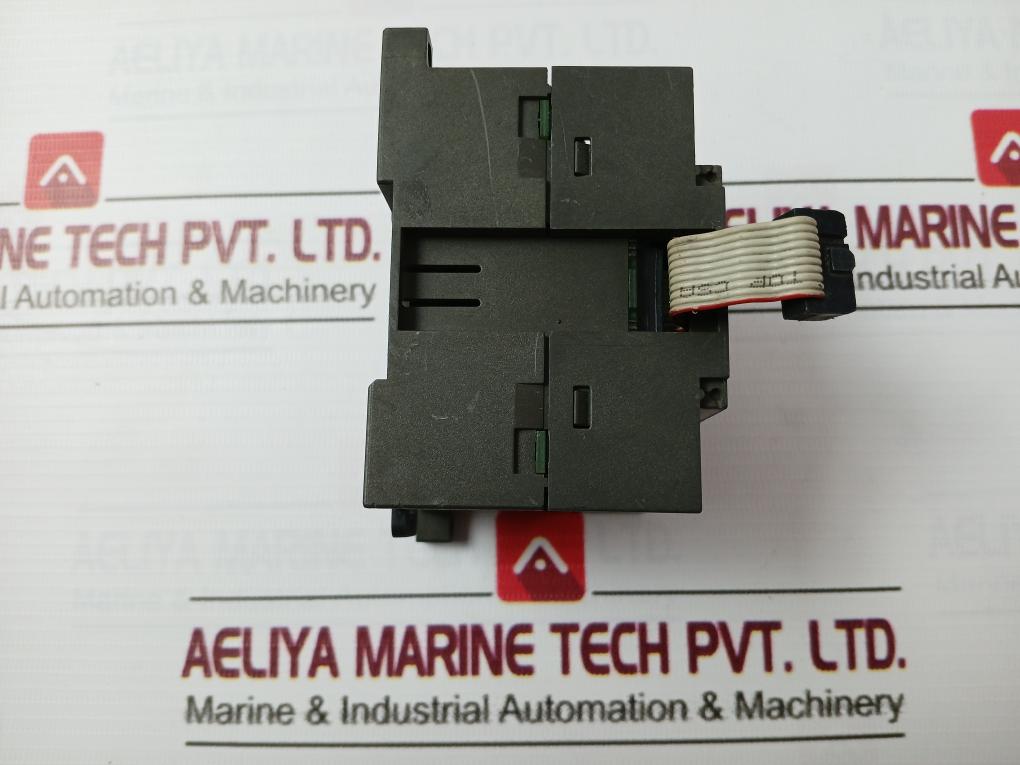 Siemens 6Es7 223-1Bh22-0Xa0 Digital Input /Output Module 24V Dc 15-30V