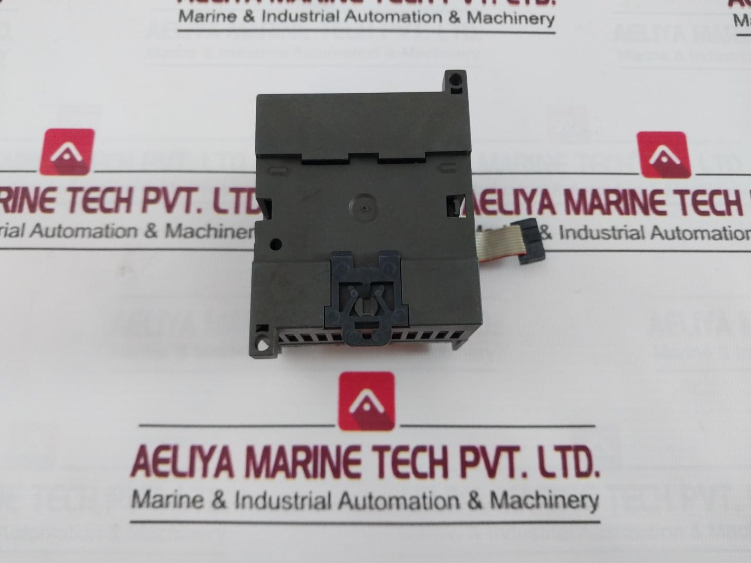 Siemens 6Es7 223-1Bh22-0Xa0 Digital Input/Output Module 24 Vdc 15-30V