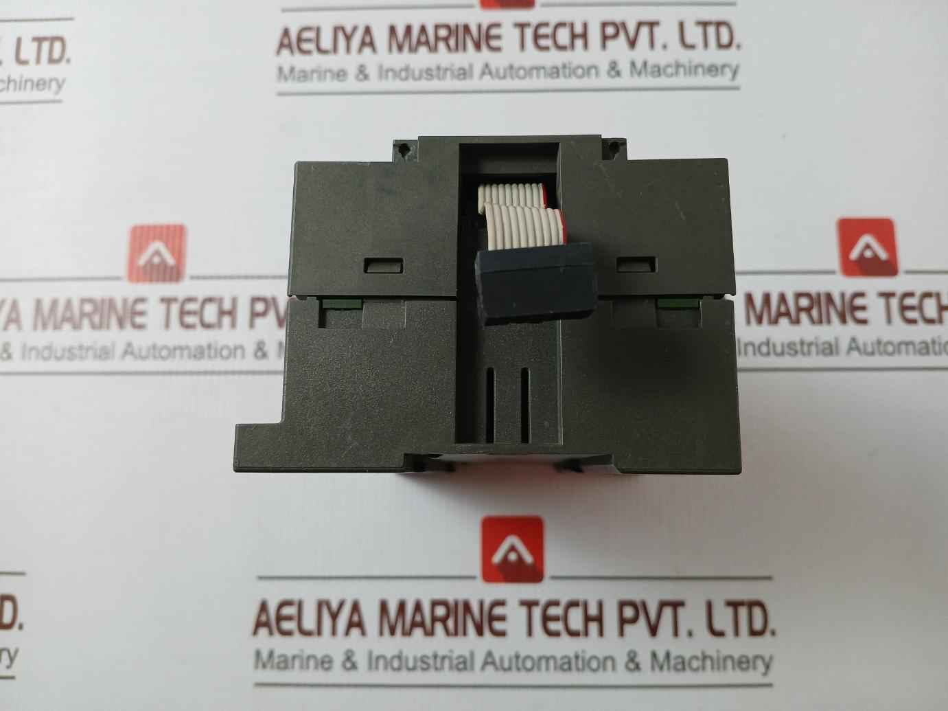 Siemens 6Es7 223-1Bl22-0Xa0 Simatic Digital Input/Output I/O Module