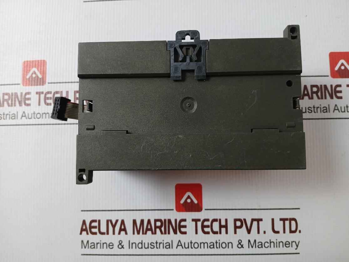 Siemens 6Es7 223-1Bl22-0Xa0 Simatic Digital Input/Output I/O Module